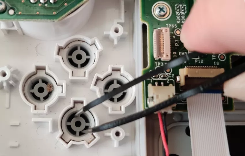 53ABXYボタンを外す