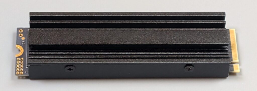 ゲオSSD ヒートシンクのネジ